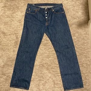NWOT - Levi’s 501 Jeans 34W x 30L